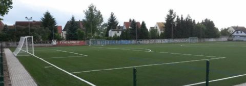 Neuer Kunstrasenplatz - Der DSV 97 hat es vor gemacht...