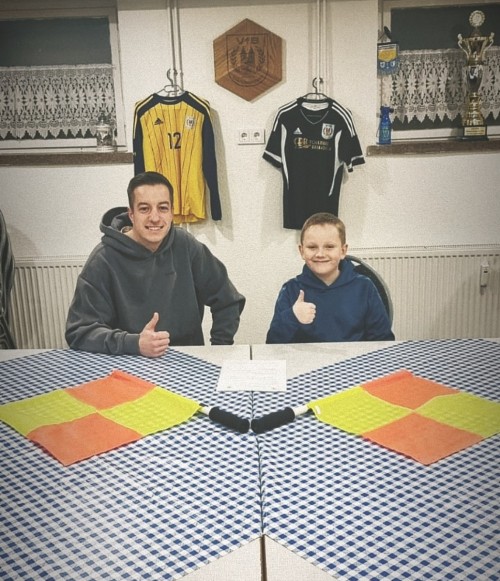 Neuzugang pfeift für sein Leben gern!