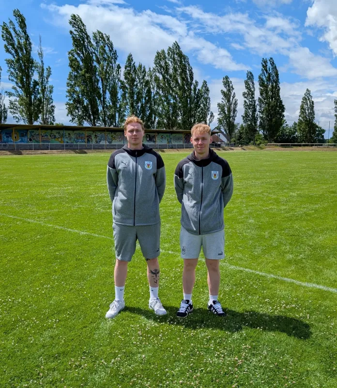 Zwei Brüder, ein Weg: Luca und Til Krüger bleiben beim VfB!