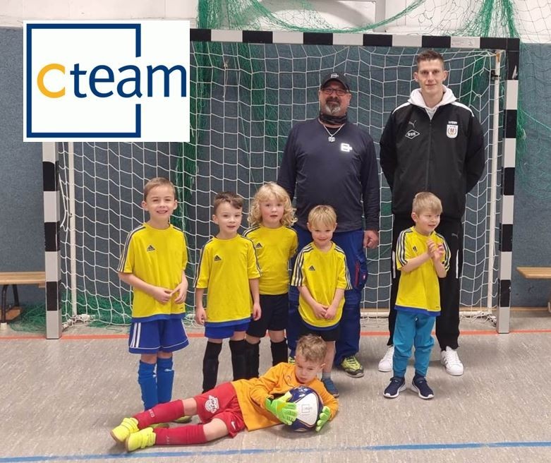 Sponsorenüberraschung im Bambini-Training