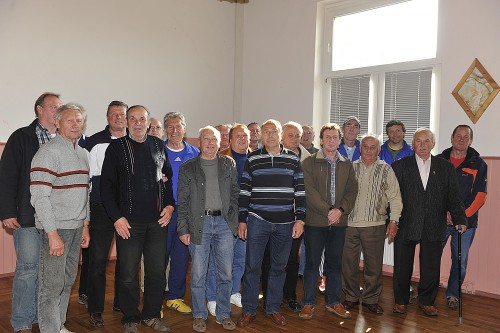 Erstes Treffen der &quot;Ehemaligen&quot;