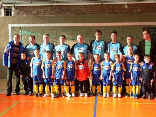 EnviaM sponsert unseren Bambini´s ein Satz Trikot´s