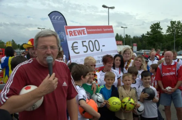 Fußballwette gegen REWE-Markt Gräfenhainichen