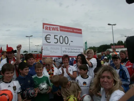 Fußballwette gegen REWE-Markt Gräfenhainichen