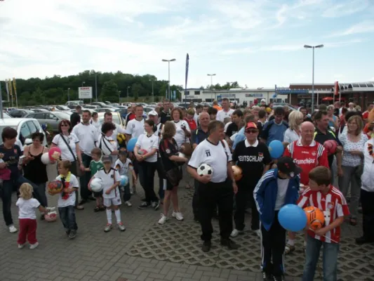 Fußballwette gegen REWE-Markt Gräfenhainichen