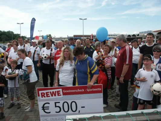 Fußballwette gegen REWE-Markt Gräfenhainichen