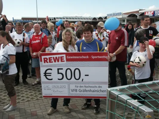 Fußballwette gegen REWE-Markt Gräfenhainichen