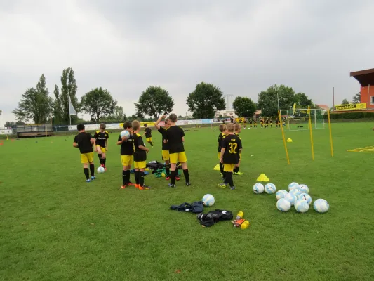 1. Camp Evonik Fussballschule BVB Dortmund 2017