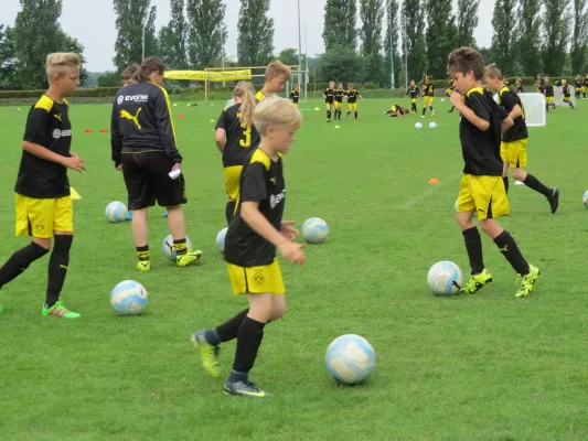 1. Camp Evonik Fussballschule BVB Dortmund 2017