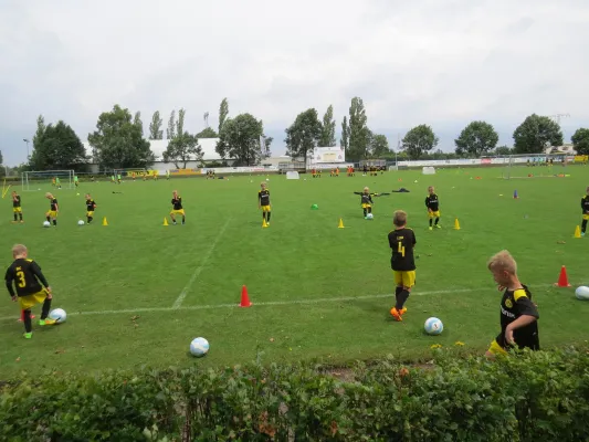 1. Camp Evonik Fussballschule BVB Dortmund 2017